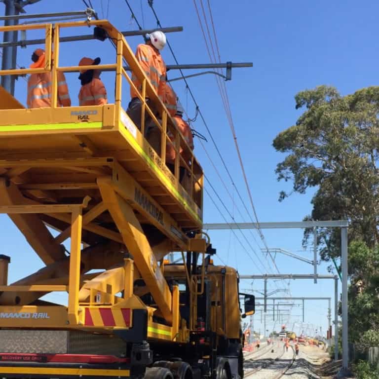 Scissor Trucks Manco Rail Hire