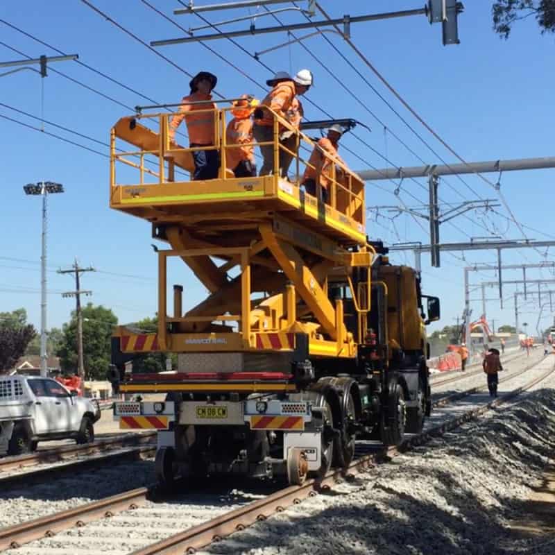 Scissor Trucks Manco Rail Hire